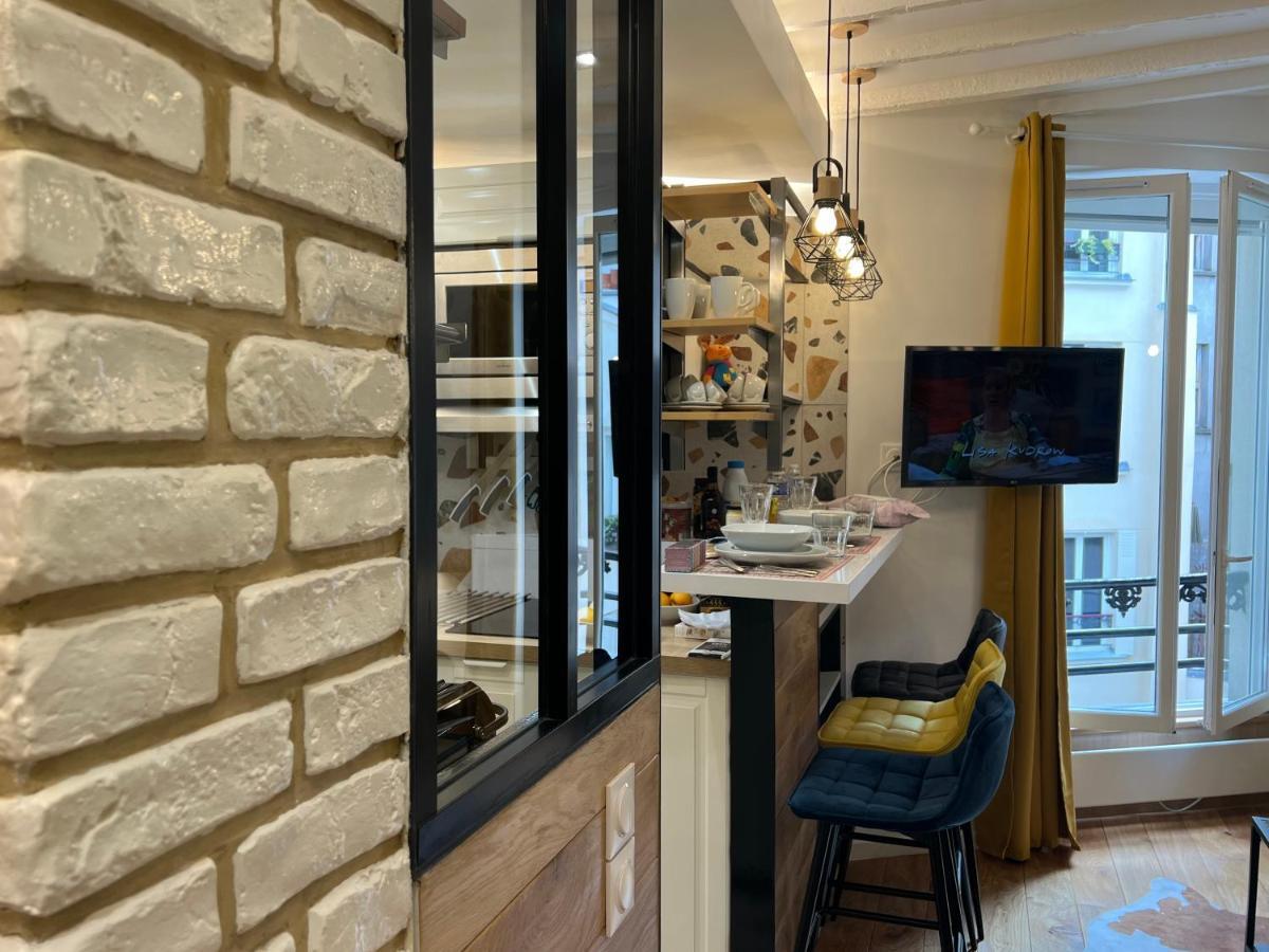 Appartement Montmartre Sacre Coeur Parigi Esterno foto