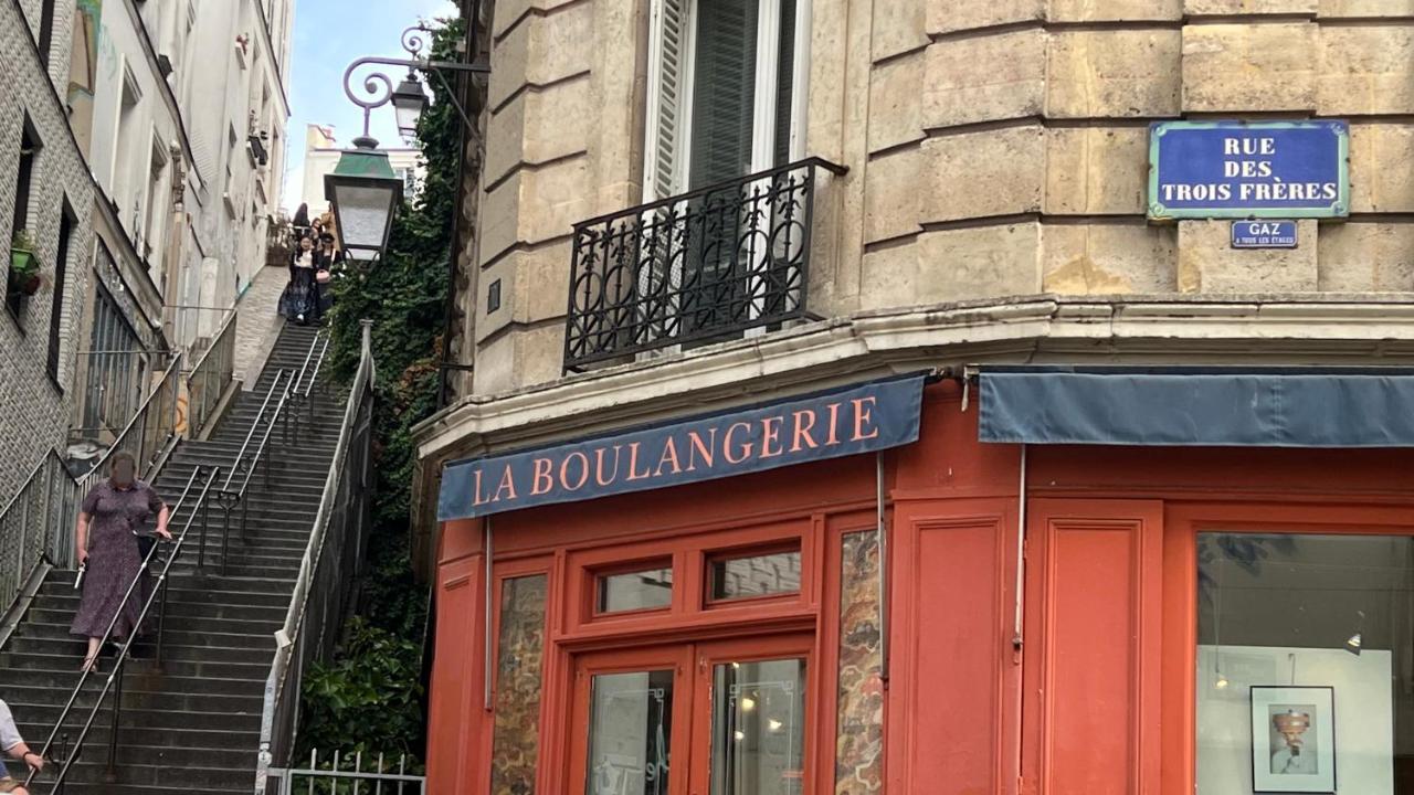 Appartement Montmartre Sacre Coeur Parigi Esterno foto