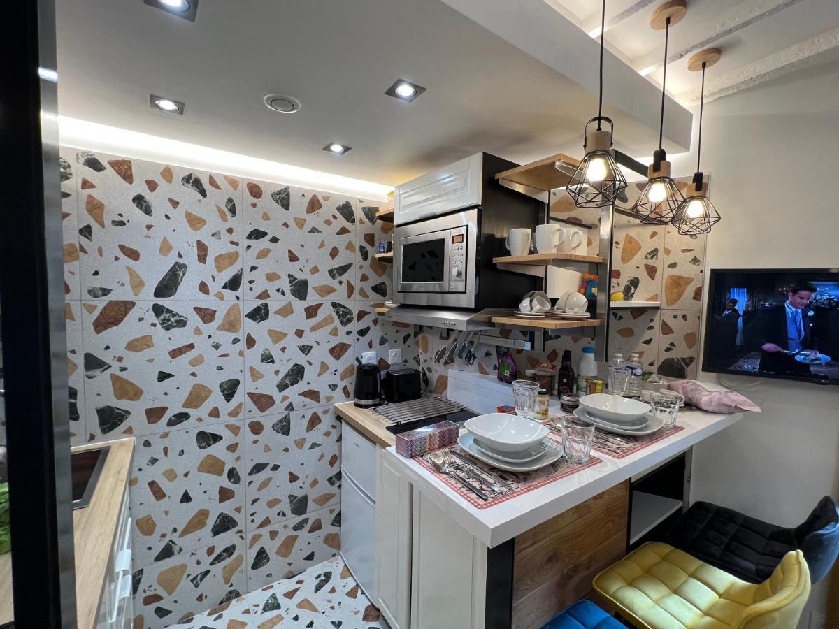 Appartement Montmartre Sacre Coeur Parigi Esterno foto