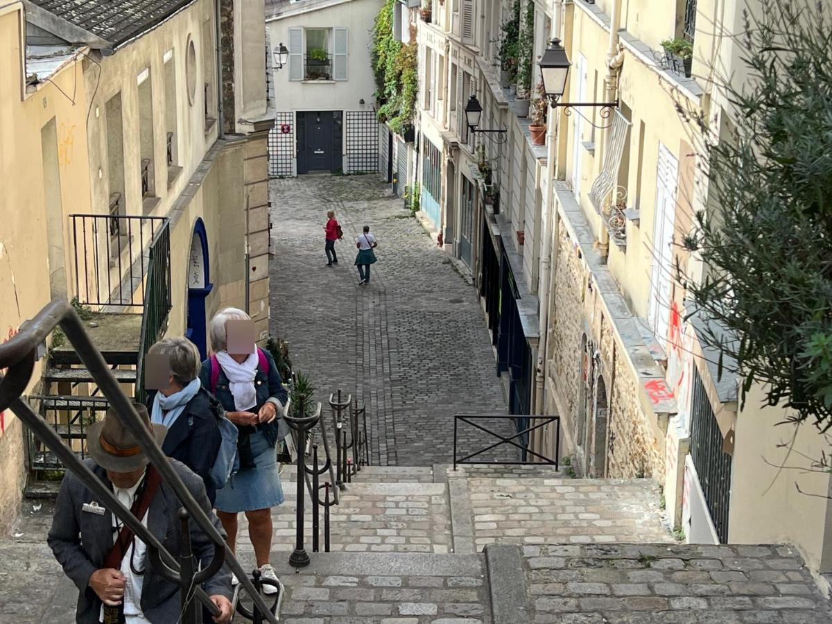 Appartement Montmartre Sacre Coeur Parigi Esterno foto